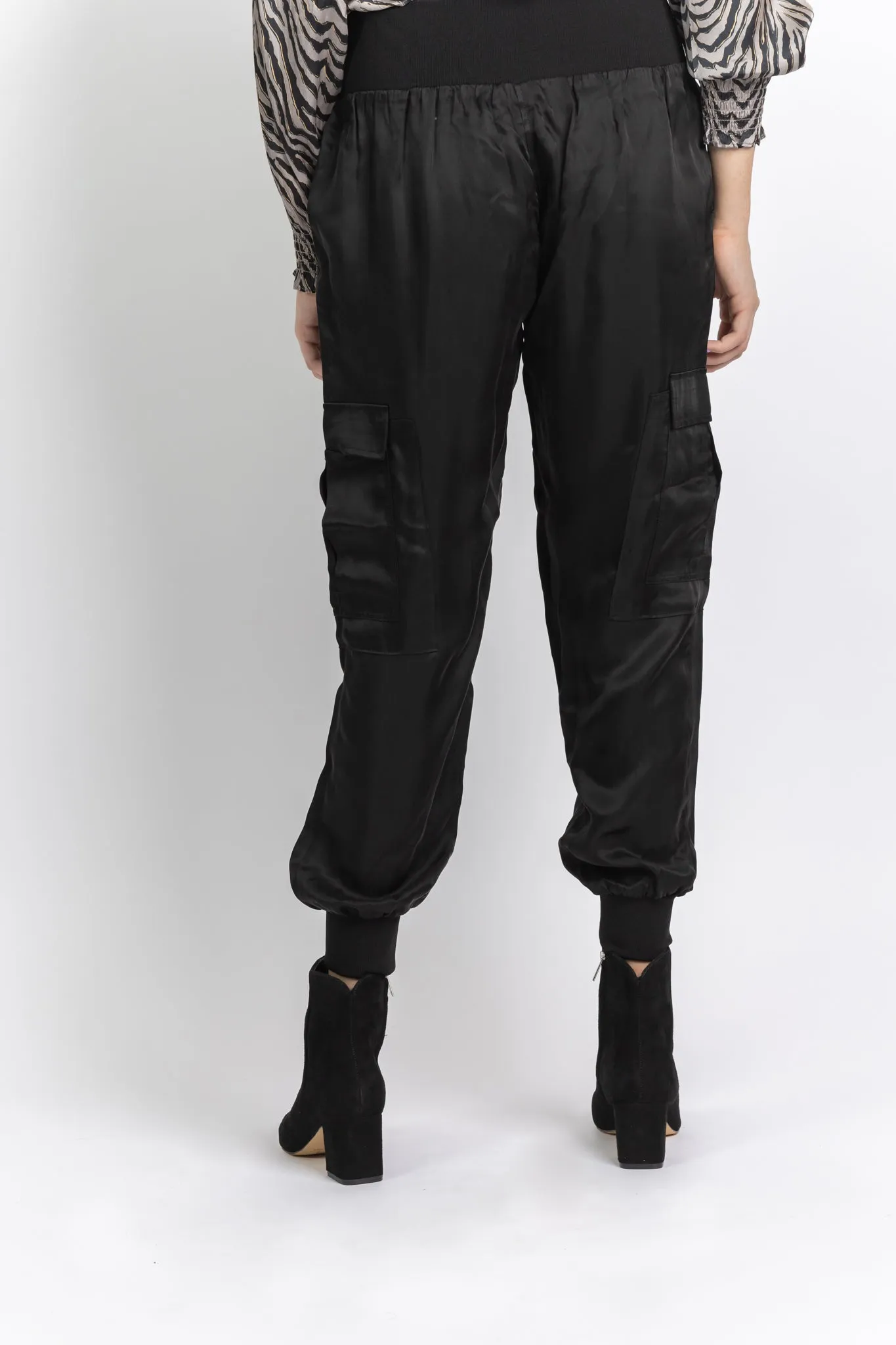 Cinq à Sept Giles Cargo Joggers Black