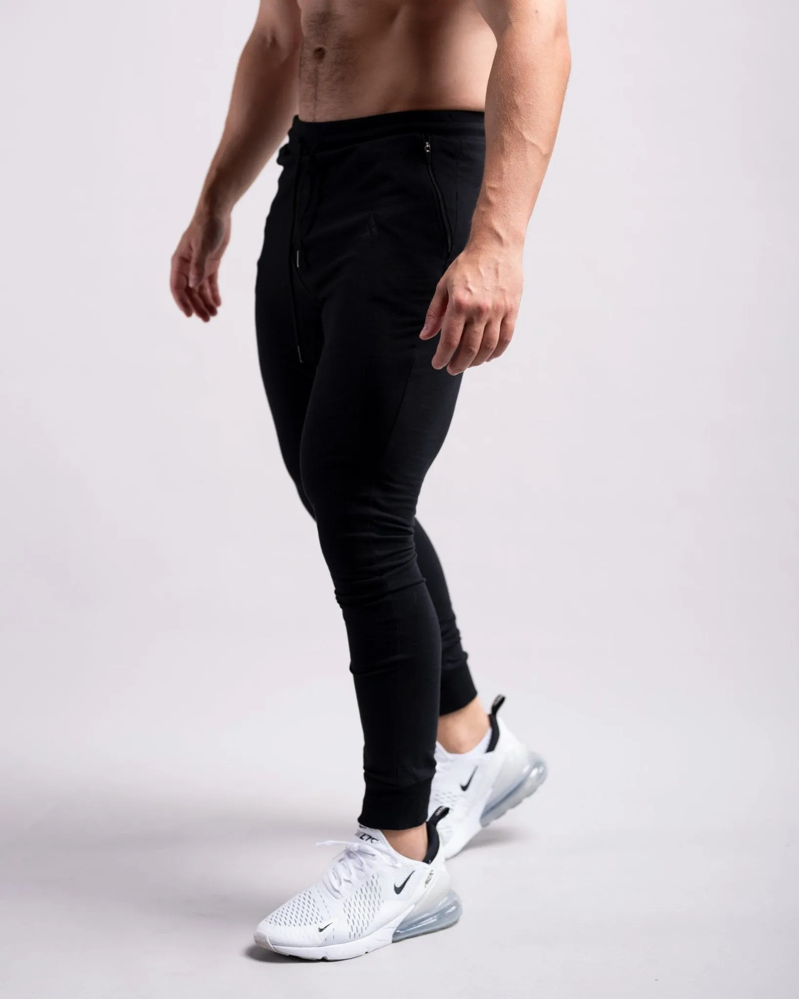 Classic Joggers (Full Black)