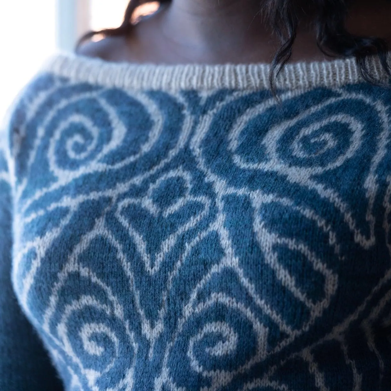 DOLCE COLORWORK pullover | Knitting Pattern