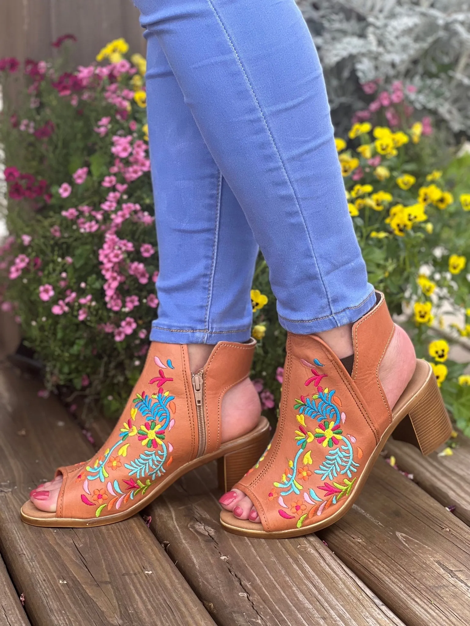 Frida Heels