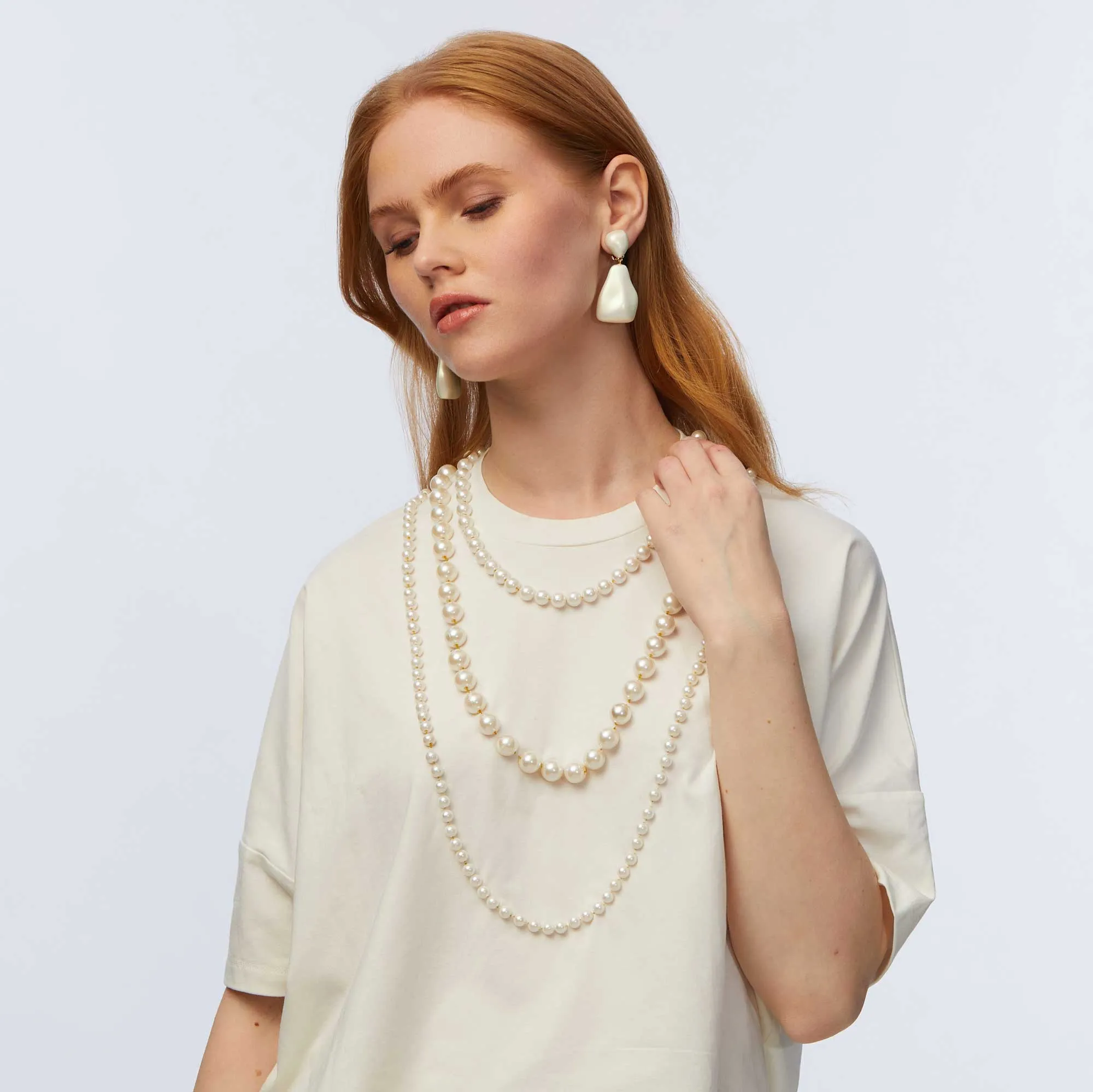 IVORY SHORT-SLEEVE PEARL STRAND TEE