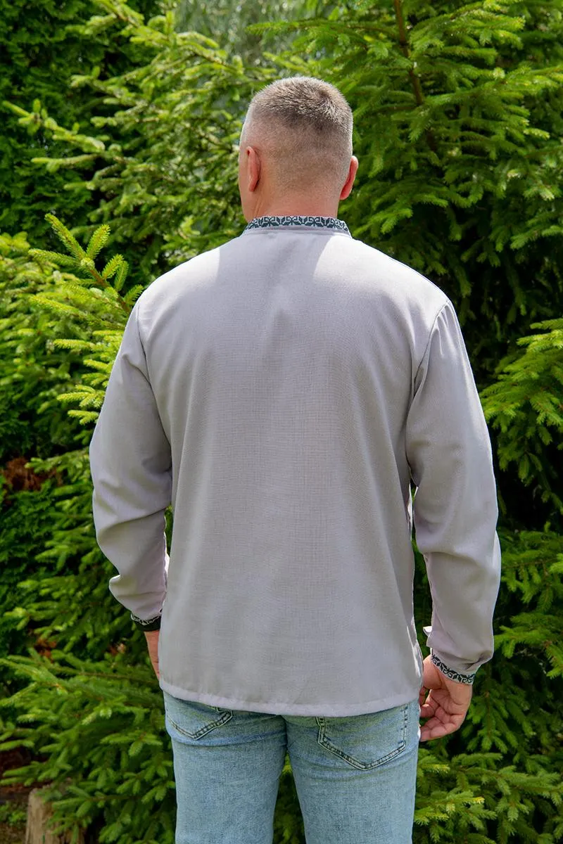 Men's embroidered shirt with a contemporary ornament