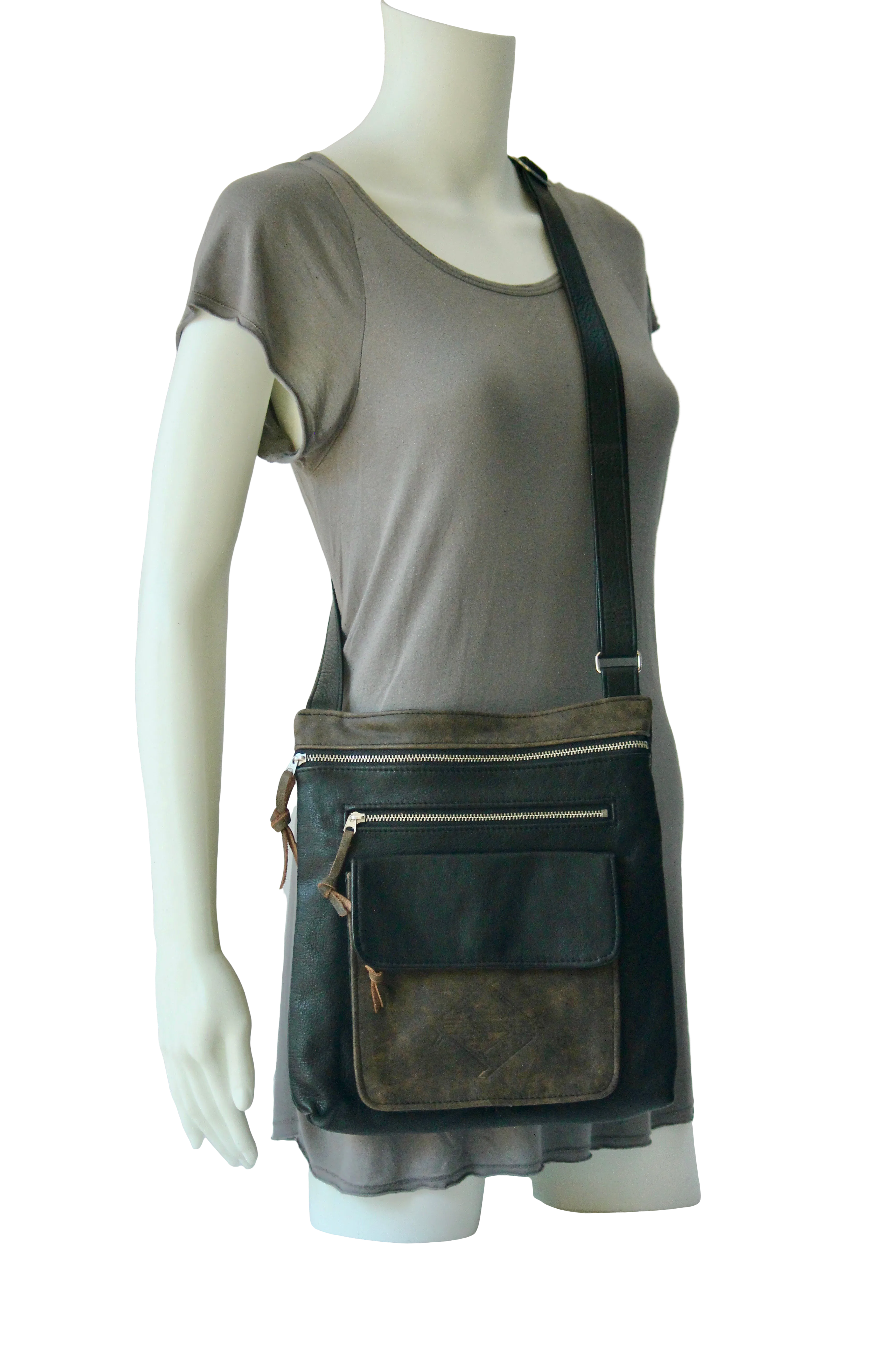 Pocket Purse - Practical Cross Body Leather Bag