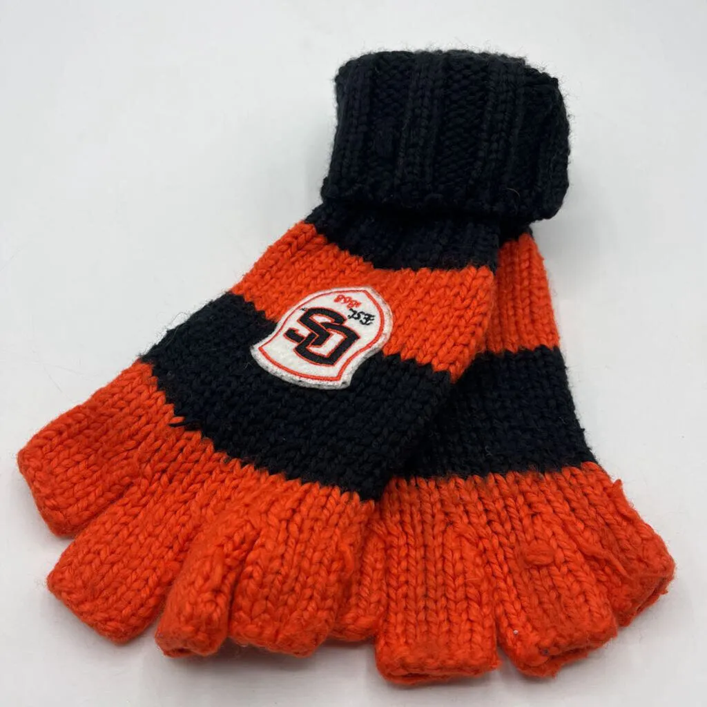 Size L: Oregon State Beavers Orange/Black Knitted Fingerless Gloves