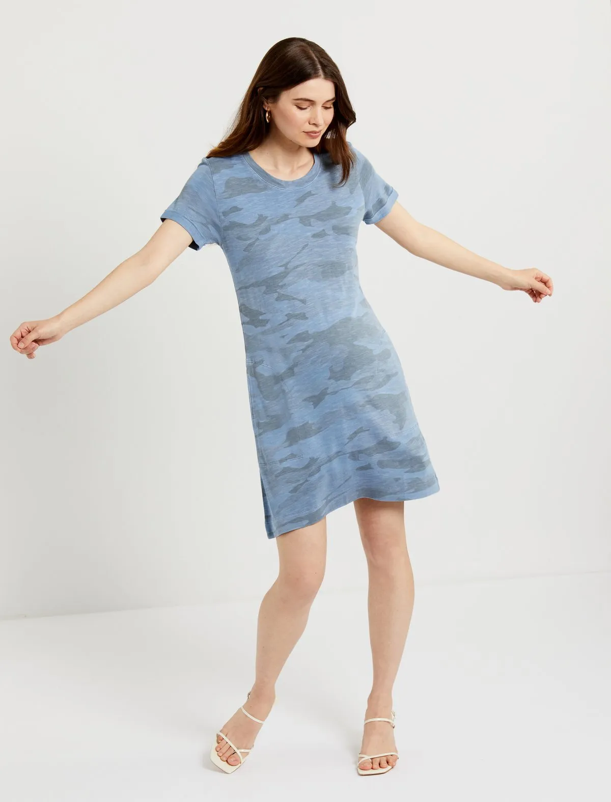 Splendid Relaxed Fit Maternity Dress in Blue Print/Stripe