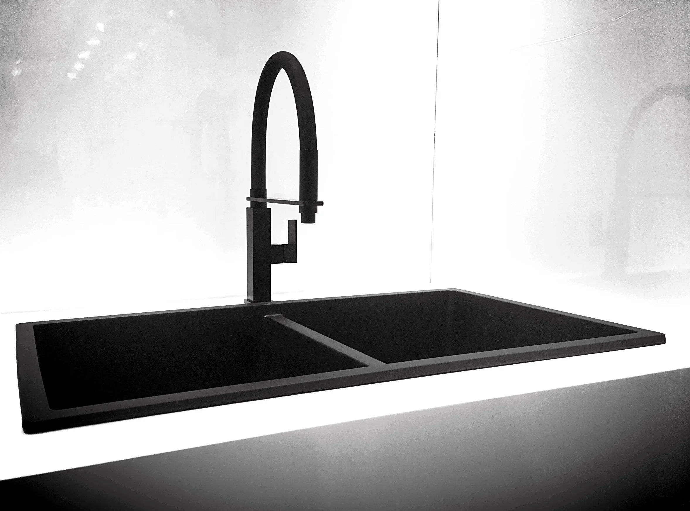 Square Flexible Kitchen Mixer Tap - Matte Black