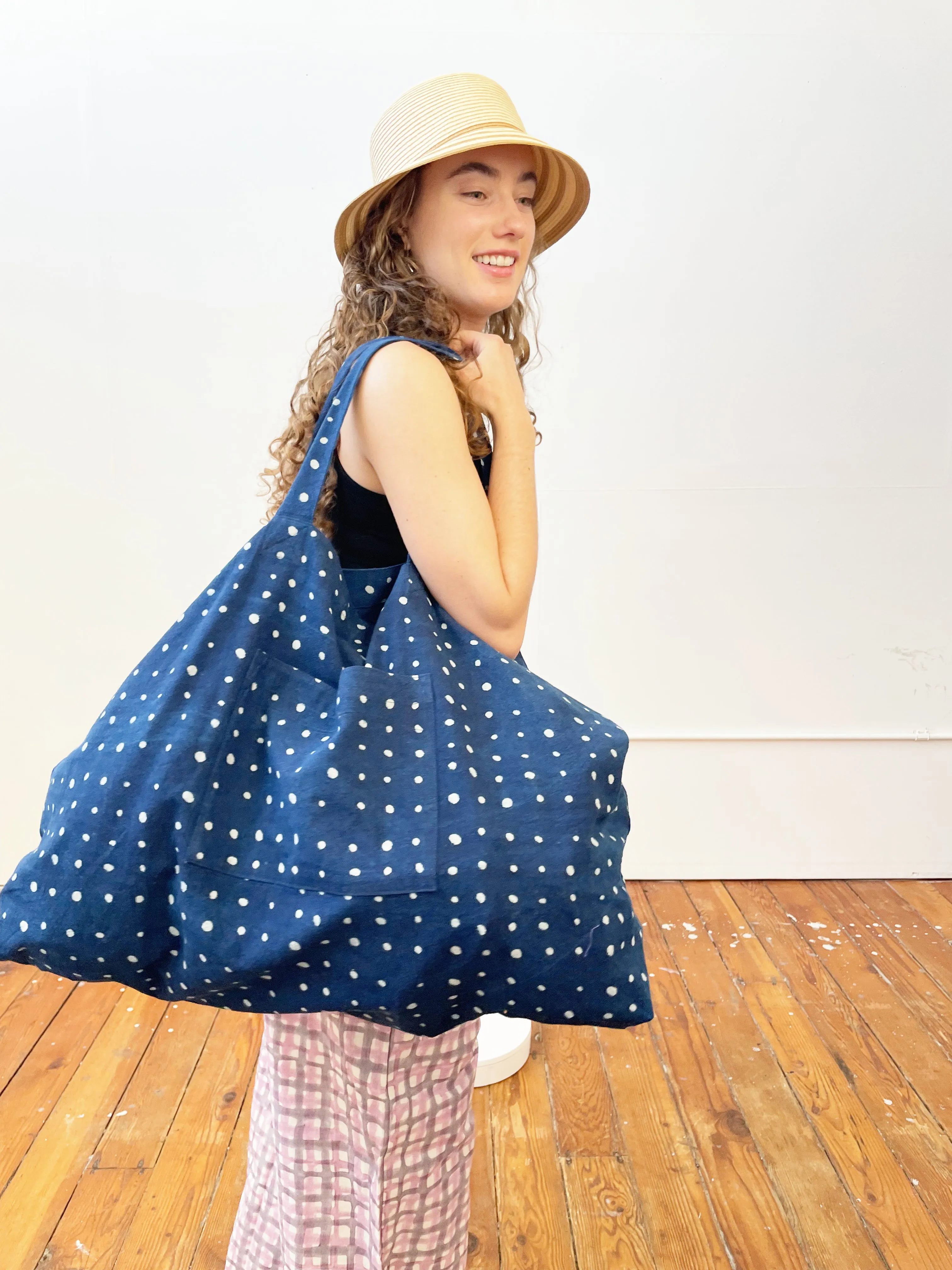 Weekend Tote Bag - Indigo Dots